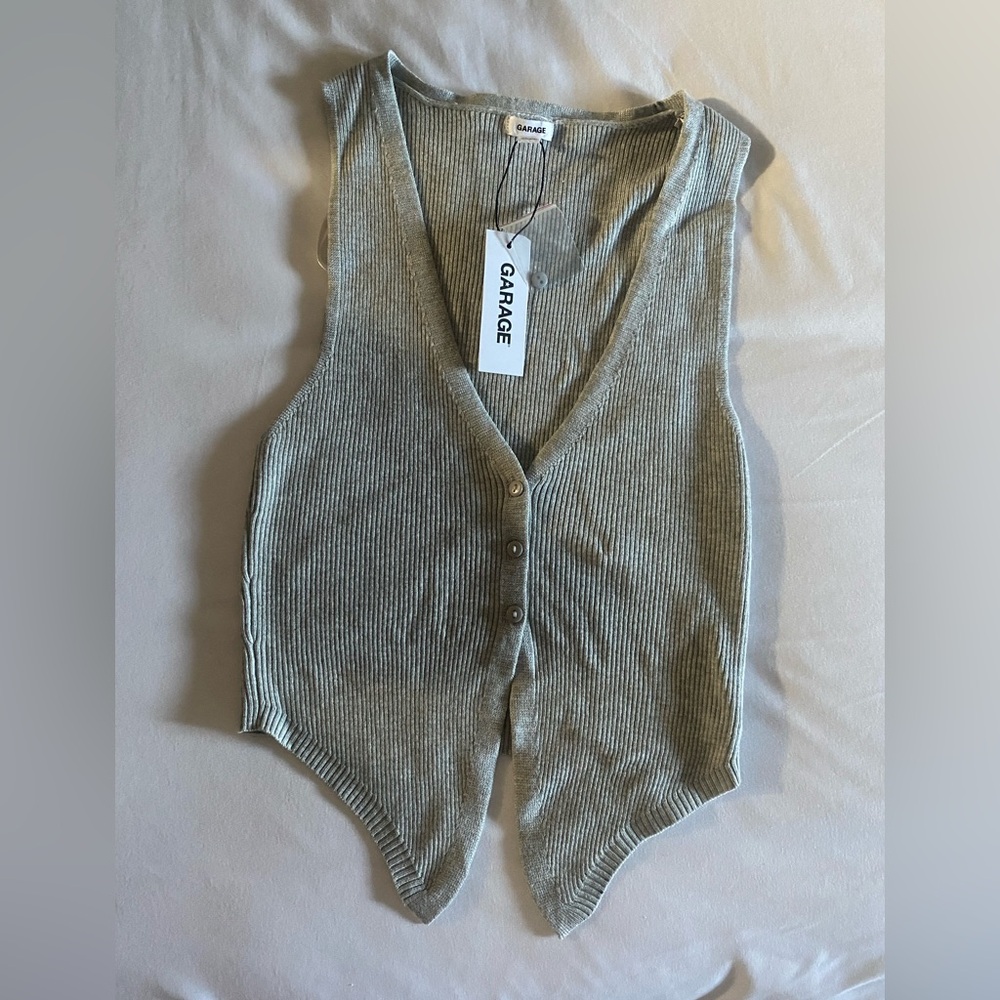 Garage Light Gray Ribbed Button-Down Tank Top